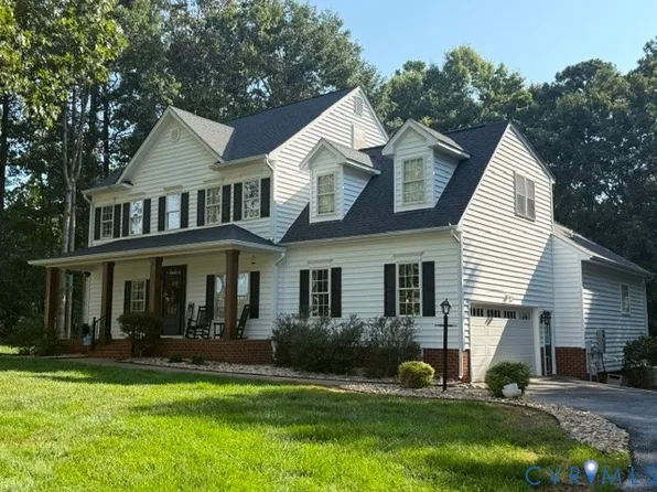 8301 Macandrew Ter, Chesterfield, VA 23838