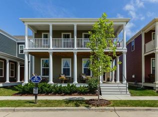 3762 Canal St, Saint Charles, MO 63301