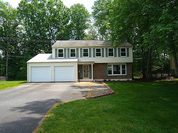 2nd image of 1211 Aquia Dr