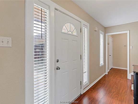 4th image of 1205 Haddox Ct