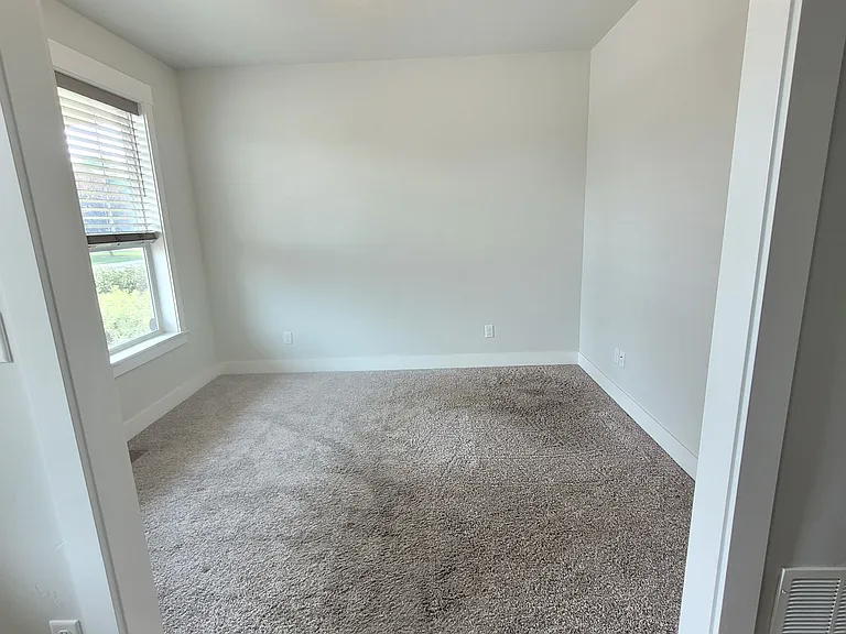 1768 W Crosswind St — Photo 31