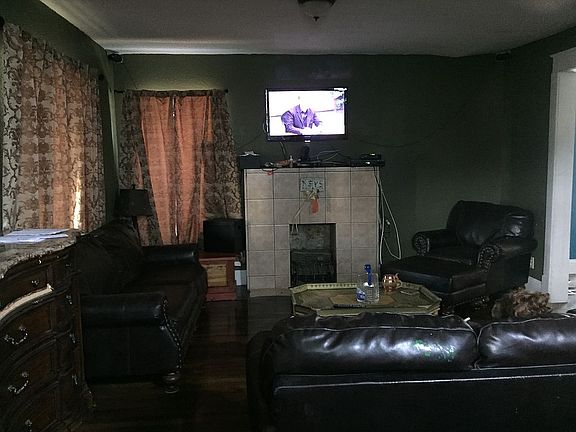 2nd image of 3132 Brooklyn Ave