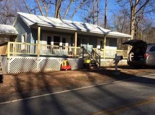 513 S Church Ave, Landrum, SC 29356