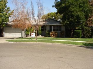 5694 N Raisina Ave, Fresno, CA 93710