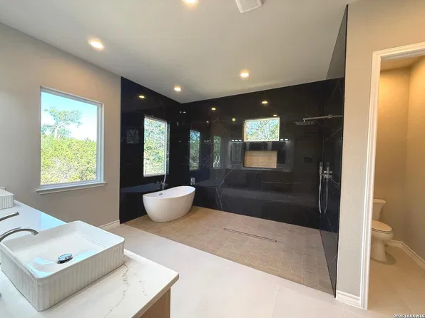 189 Mustang Lane, Spring Branch, TX 78070