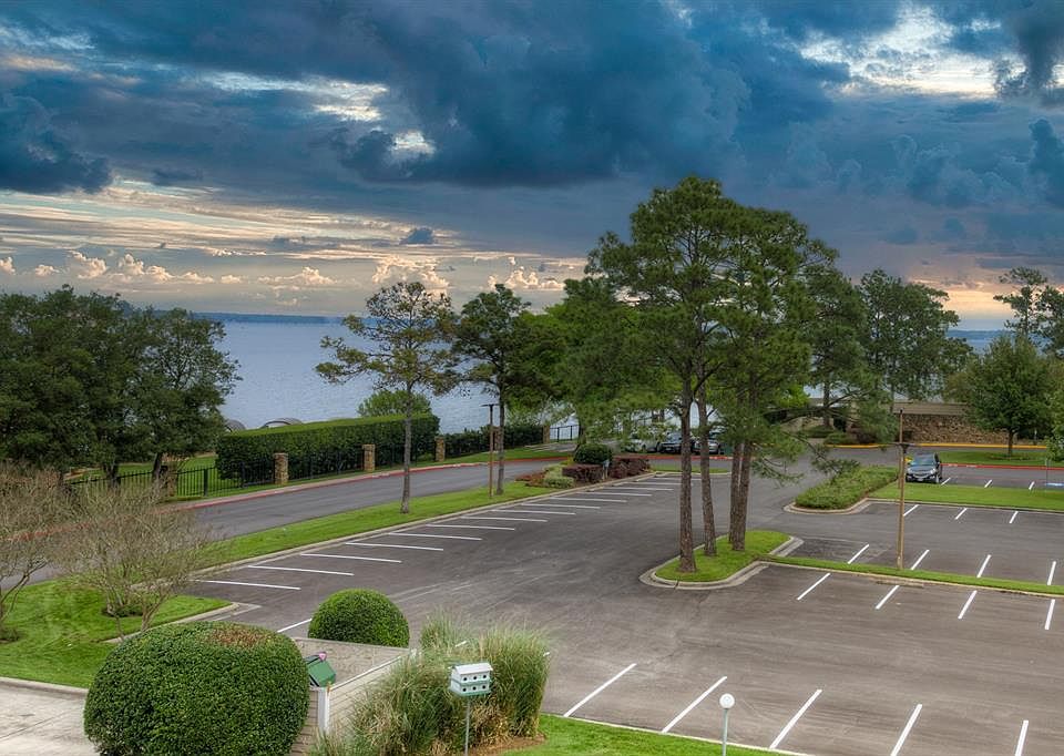 1st image of 12800 Melville Dr #308