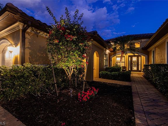 4th image of 10024 Avalon Lake Cir