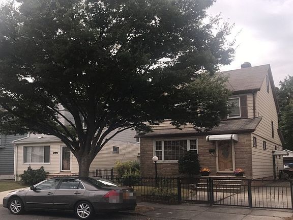 2nd image of 11510 209th St