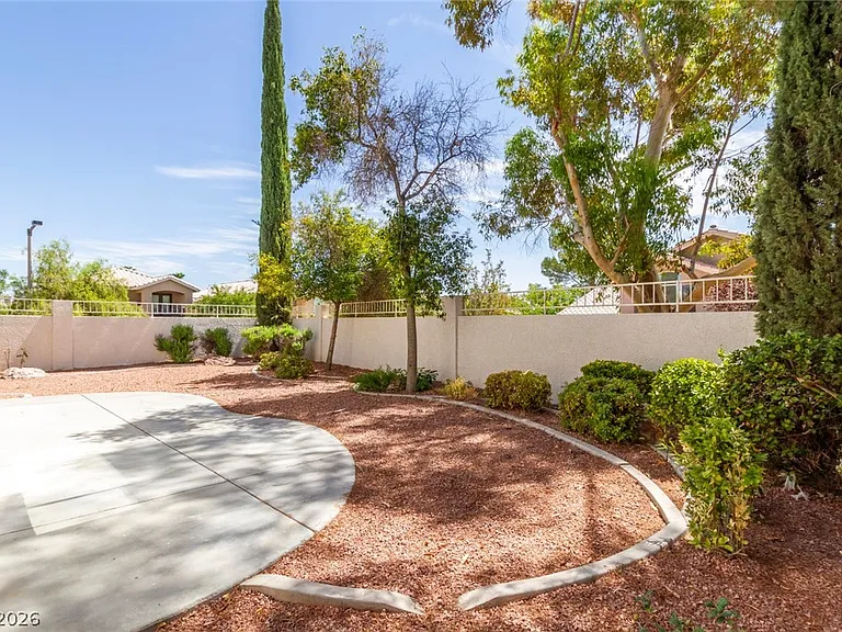 2056 Lordsburg Ln — Photo 40