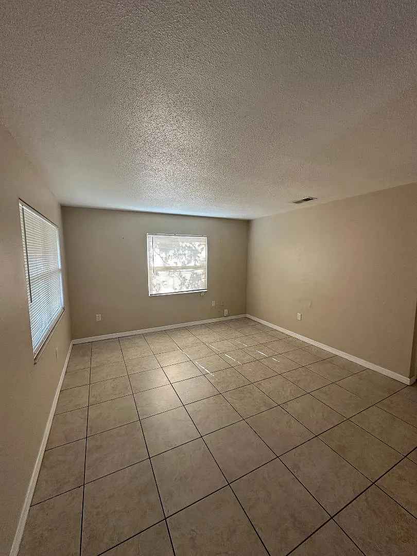 912 60th Avenue Terrace West - 1008A — Photo 1