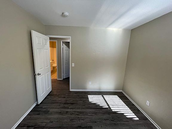 5th image of 25380 Mountain Springs St #1