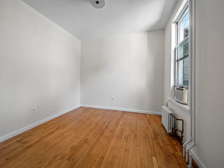 67 Franklin St #2 — Photo 10