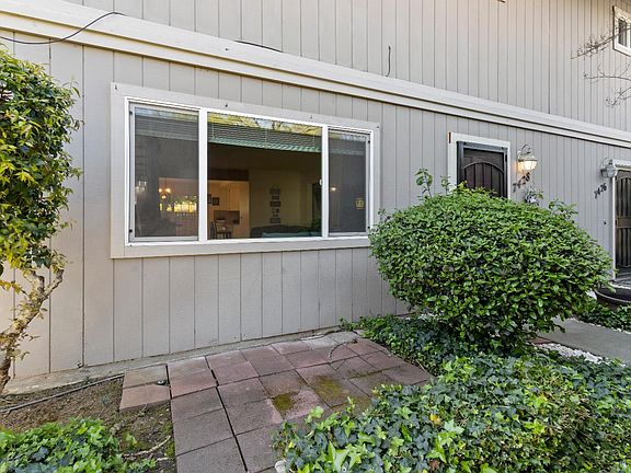 3rd image of 7428 Ranch Ave