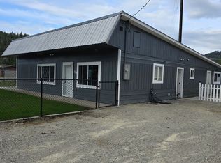 204 Lewiston St, Pinehurst, ID 83850