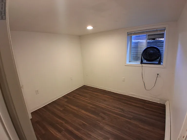 2425 SW Barton St — Photo 19
