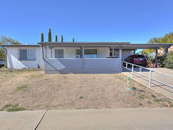 2nd image of 624 S Abrego Dr