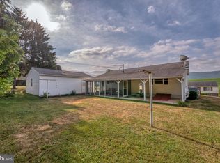 502 Pine Creek Ave, Jersey Shore, PA 17740