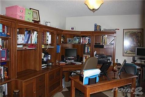 4th image of 1359 Bluebonnet Dr