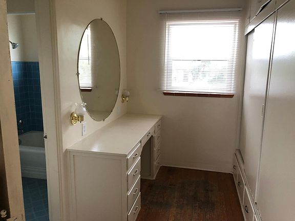 2nd image of 1332 San Mateo Blvd SE APT 15