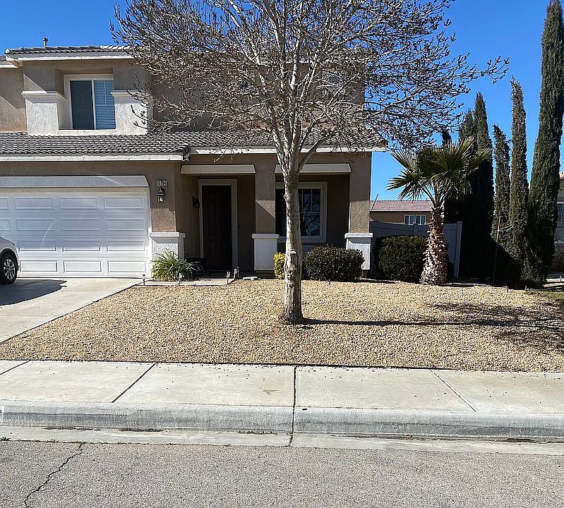 1st image of 15754 Desert Rock St