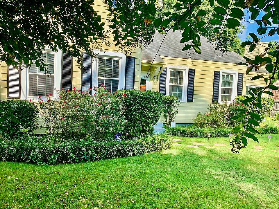 2nd image of 3224 Wilmington Rd