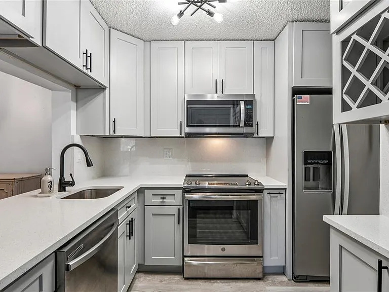 3232 Lake Pine Way E #H2 — Photo 41