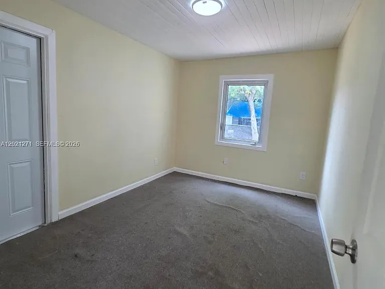 315 NW 53rd St — Photo 22