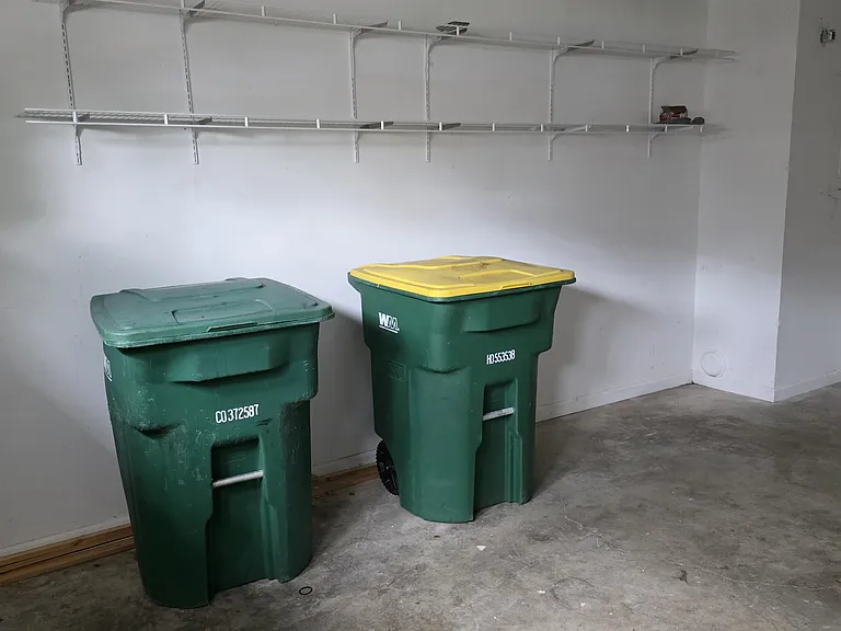 7504 Riverside Ct — Photo 37