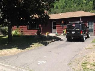 47765 W 2nd St, Oakridge, OR
