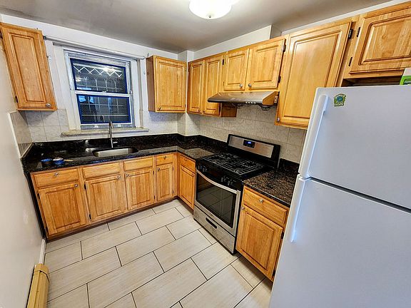 3rd image of 51-06 Van Loon St #1