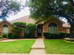 1411 Hamilton Dr, Cedar Hill, TX 75104
