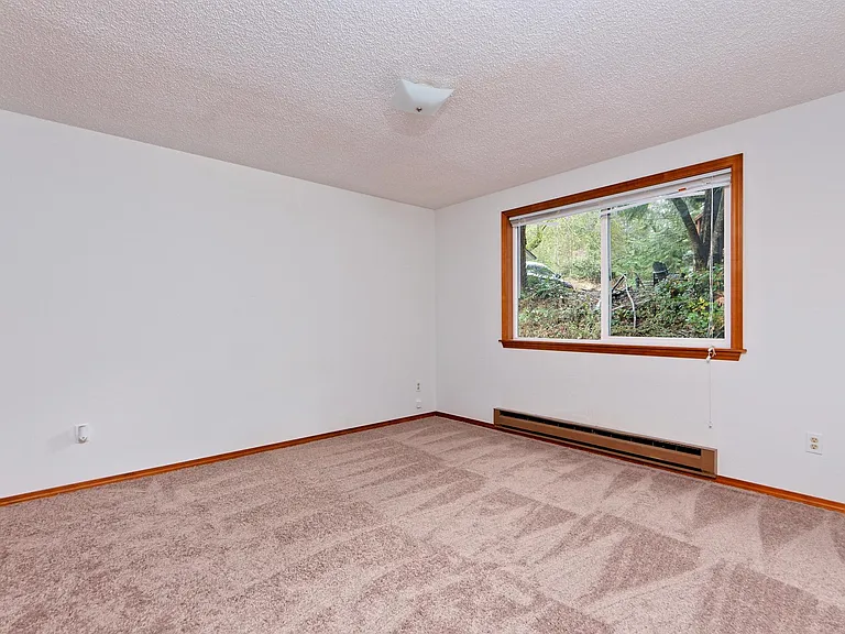 4325 Ridgewood Ln NW — Photo 20