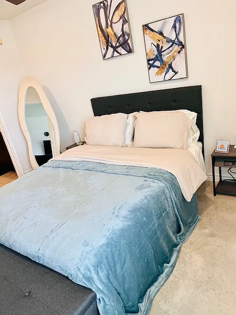 3 bed, 1215 sqft, $2,050 — Photo 1