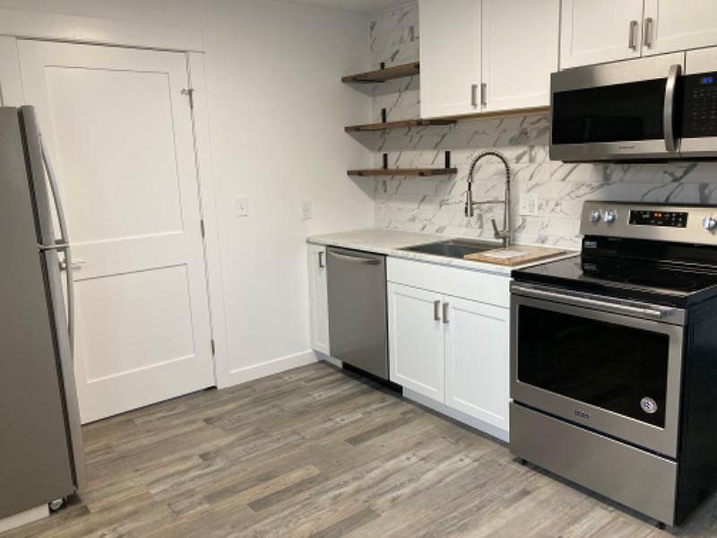 1st image of 2361 W Kent Ave