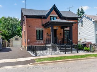 21 Elizabeth St N, Brampton, ON L6X 1S1