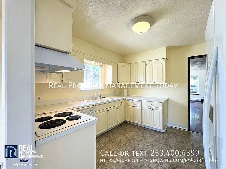 338 Regents Blvd #UPPER — Photo 7