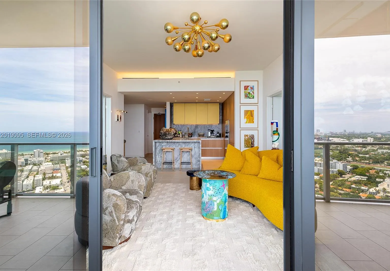 2 bed, 2.5 bath, 1434 sqft, $22,500 — Photo 1