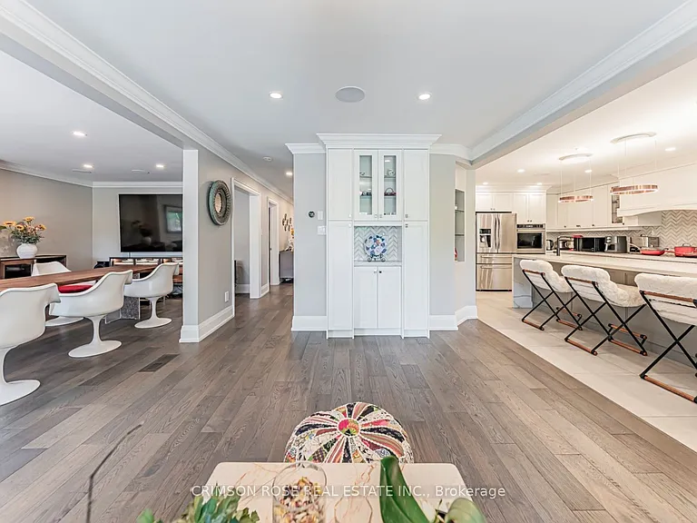 1588 Stationmaster Ln #UPPER HALF — Photo 9
