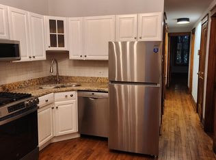 823 N Hoyne Ave APT 2, Chicago, IL 60622