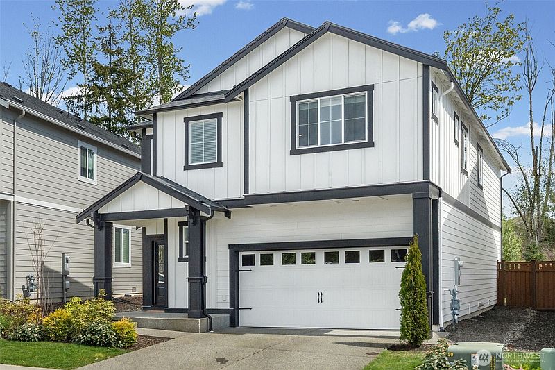 2nd image of 15025 Olympic Loop E