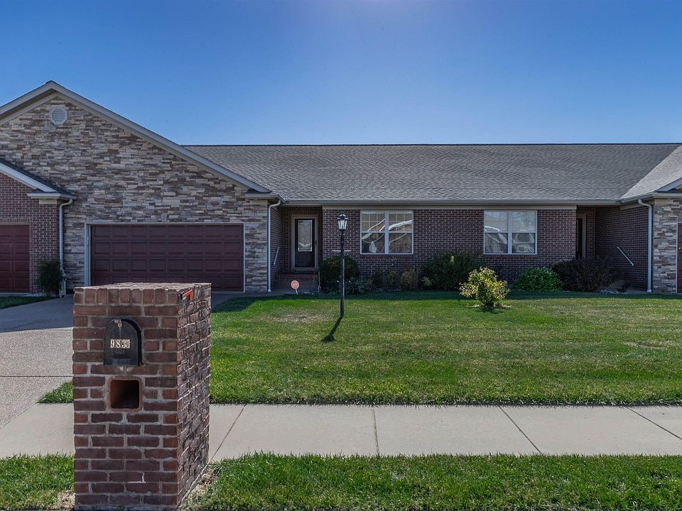 1st image of 9833 Arbor Lake Dr
