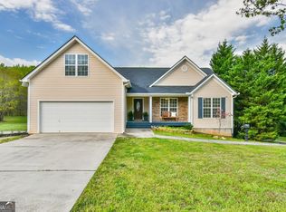 435 Kiley Dr, Hoschton, GA 30548