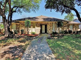 809 Lakeshore Dr, Mesquite, TX 75149