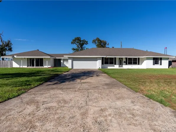 1010 Contraband Ln, Lake Charles, LA 70605