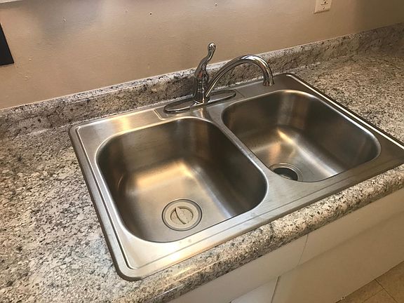 3rd image of 28 Bradford Ave