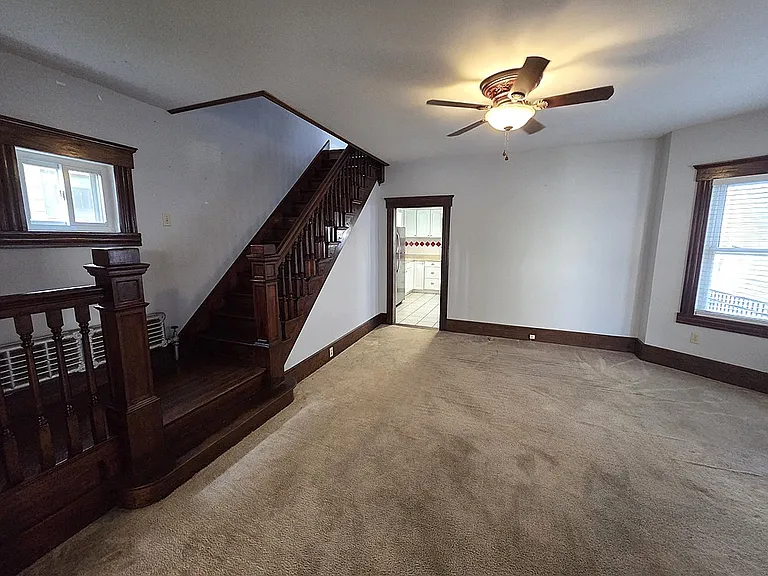 411 Bennett St — Photo 3