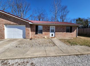 2486 E Clayton Dr, Terre Haute, IN 47802