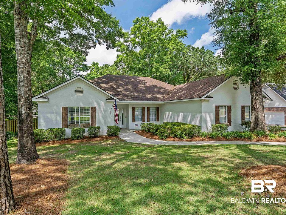 1st image of 30833 Wakefield Dr