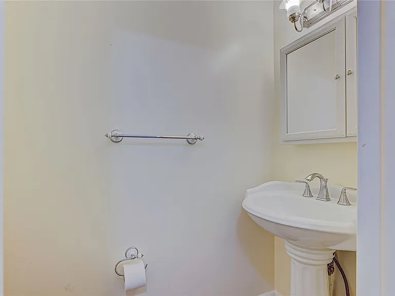 79 Wintergreen Way — Photo 23