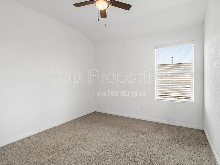 31821 Nimbus Dr — Photo 33